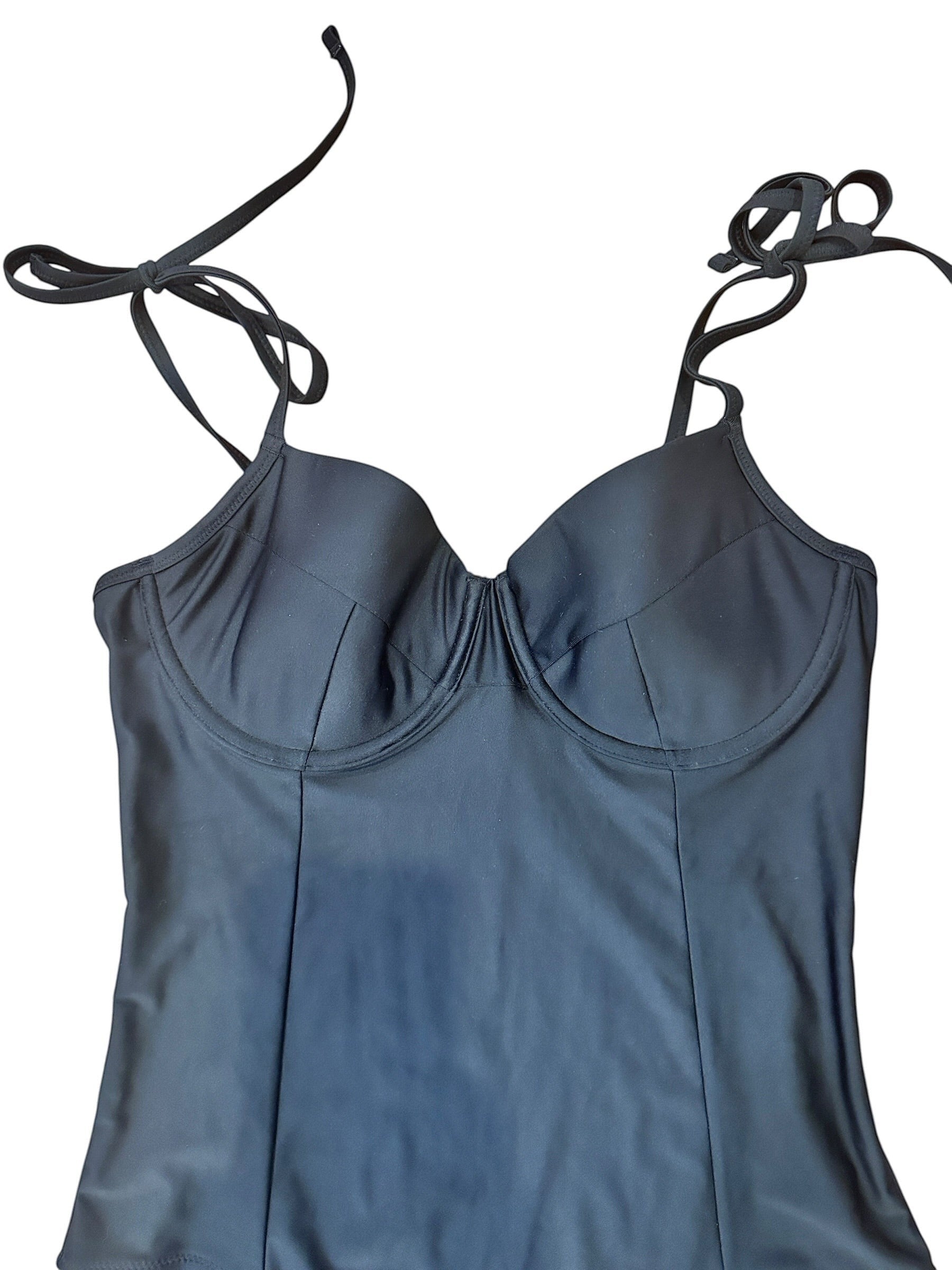 Size Medium - Old Navy Underwire Tie Shoulder Strap One-Piece Bathing Suit