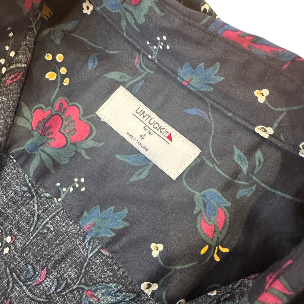 Size 4 - UntuckIt for Her Floral Button Down Blouse Dress with Pockets