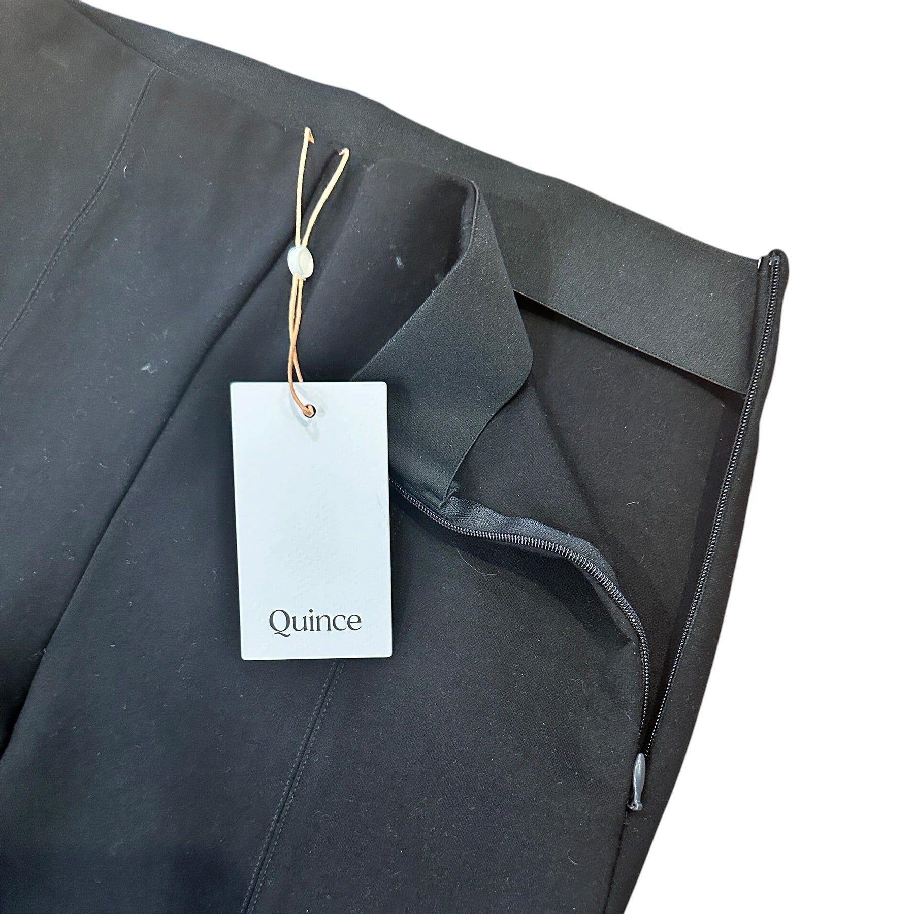 Size Medium - Quince Ultra Stretch Ponte Pintuck Ankle Pant, New with Tags