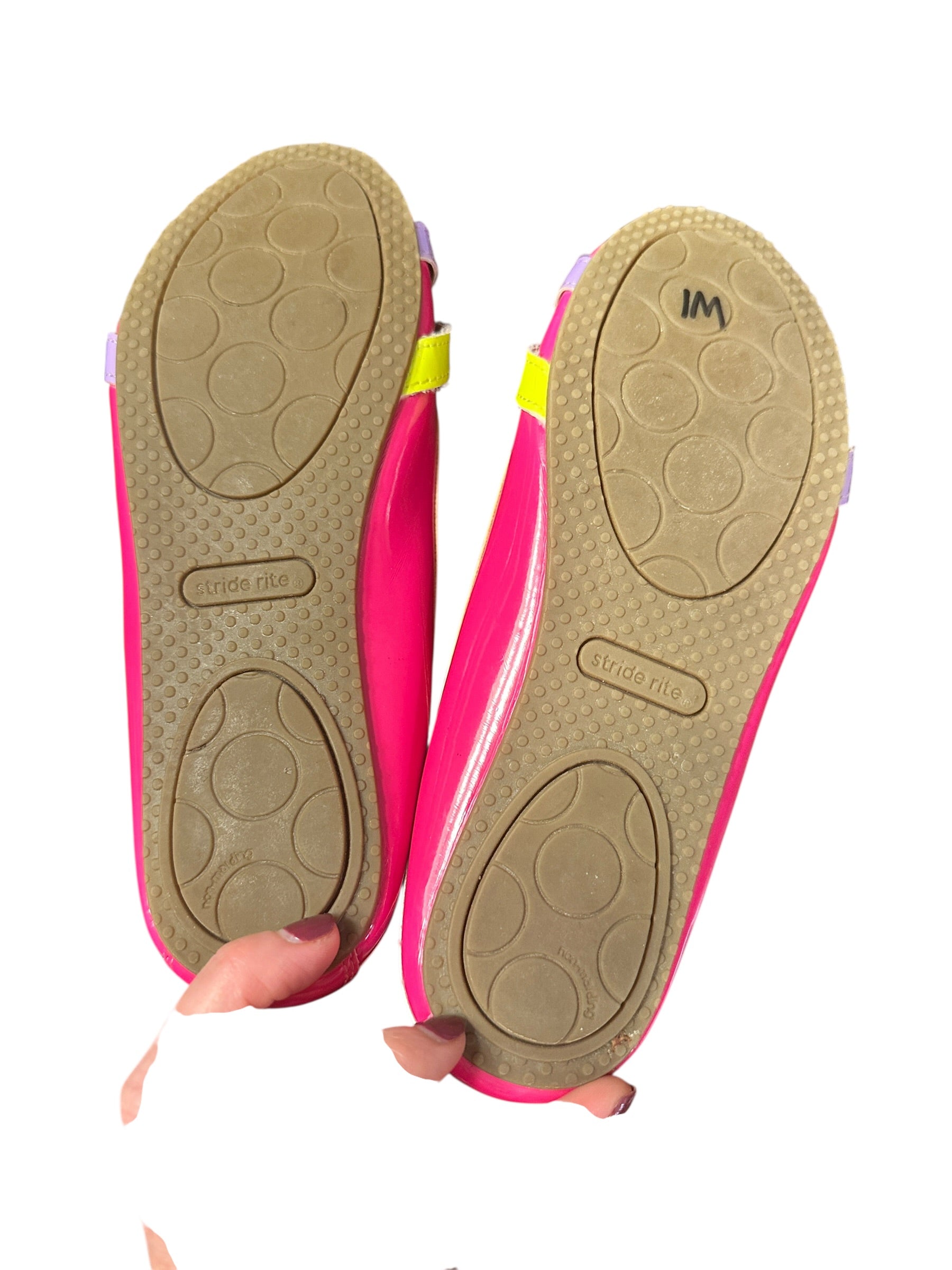 Youth Size 1M - Stride Rite Slippers