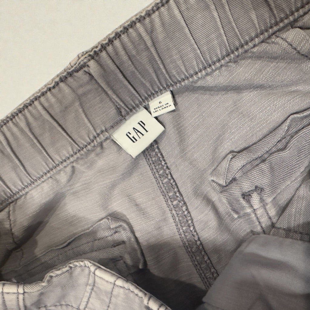 Size Small - Gap Gray Pants