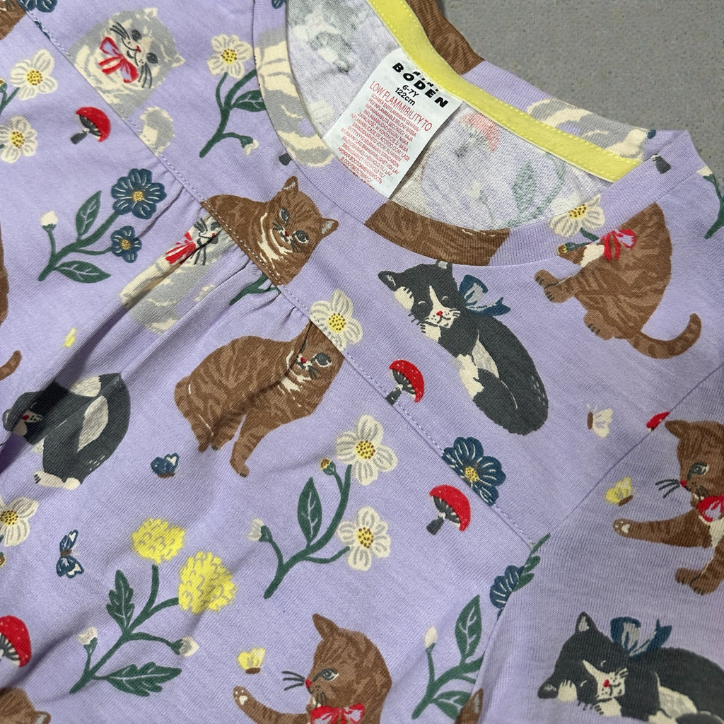 Youth Size 6/7 - Mini Boden Long Sleeve Nightgown