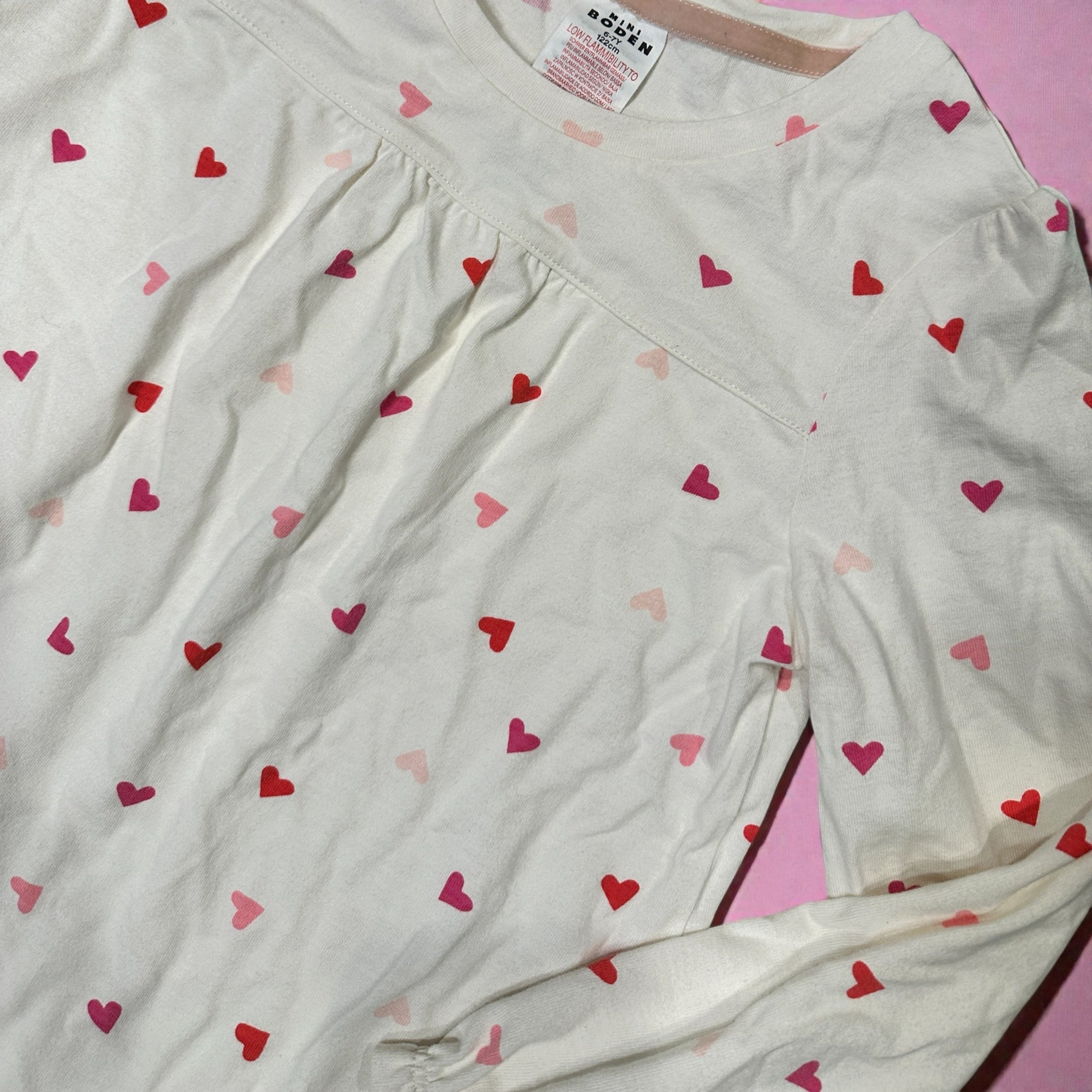Youth Size 6/7 - Mini Boden Hearts Long Sleeve Nightgown